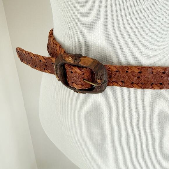Vintage Hand Made Tooled Brown Western Leather Belt Mexico Wood Buckle 26-30 Sm - Picture 5 of 12